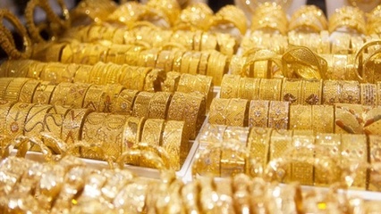 黃金如白菜 迪拜奢華表象下的經(jīng)濟(jì)現(xiàn)實(shí)與翡翠玉石市場(chǎng)